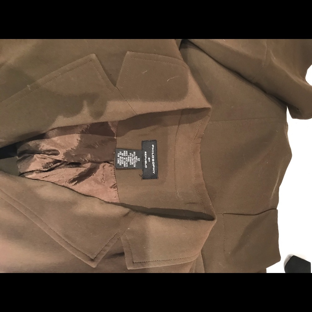 Green Jacket - Picture 3 of 3